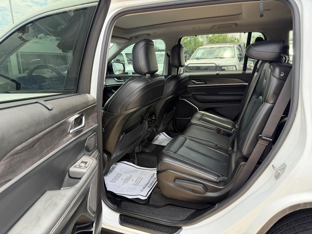 Jeep Grand Cherokee L Limited 4WD 2022