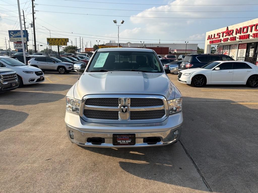 RAM 1500 SLT Crew Cab SWB 4WD 2017
