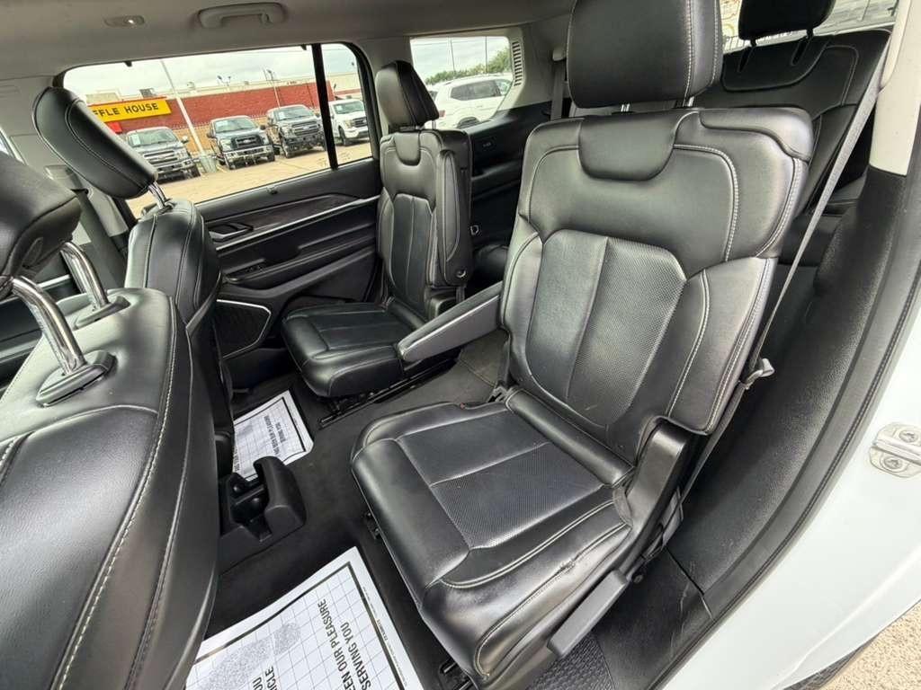 Jeep Grand Cherokee L Limited 4WD 2022