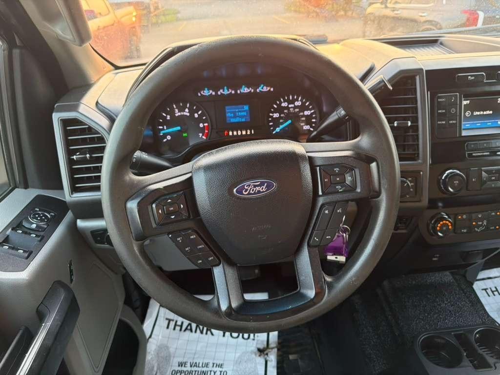 Ford F-350 SD XL Crew Cab Long Bed DRW 4WD 2019