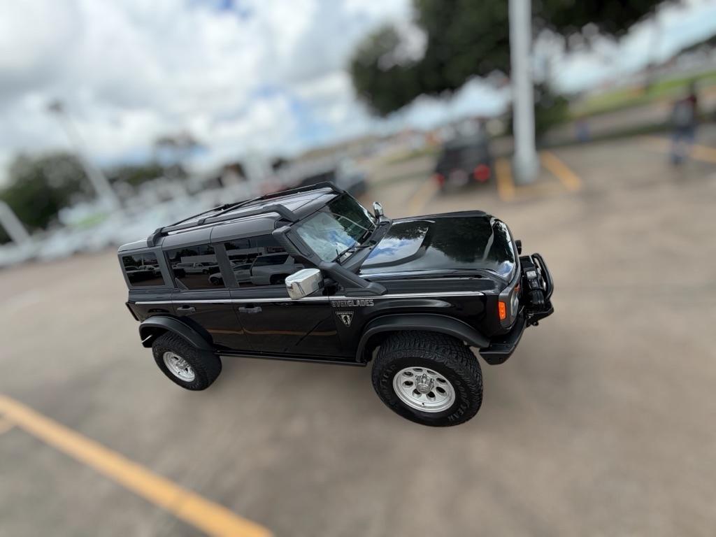 Ford Bronco Base 4-Door w/Advanced 2023