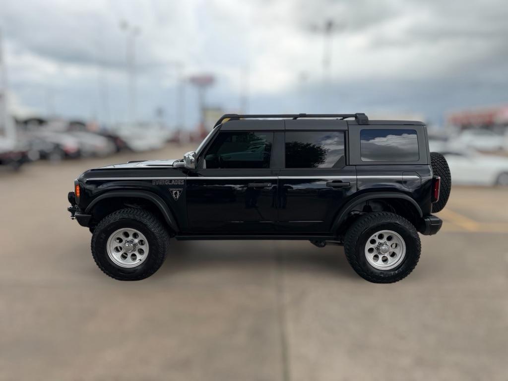 Ford Bronco Base 4-Door w/Advanced 2023