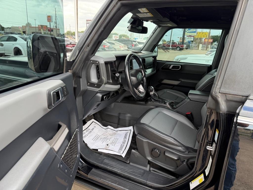 Ford Bronco Base 4-Door w/Advanced 2023