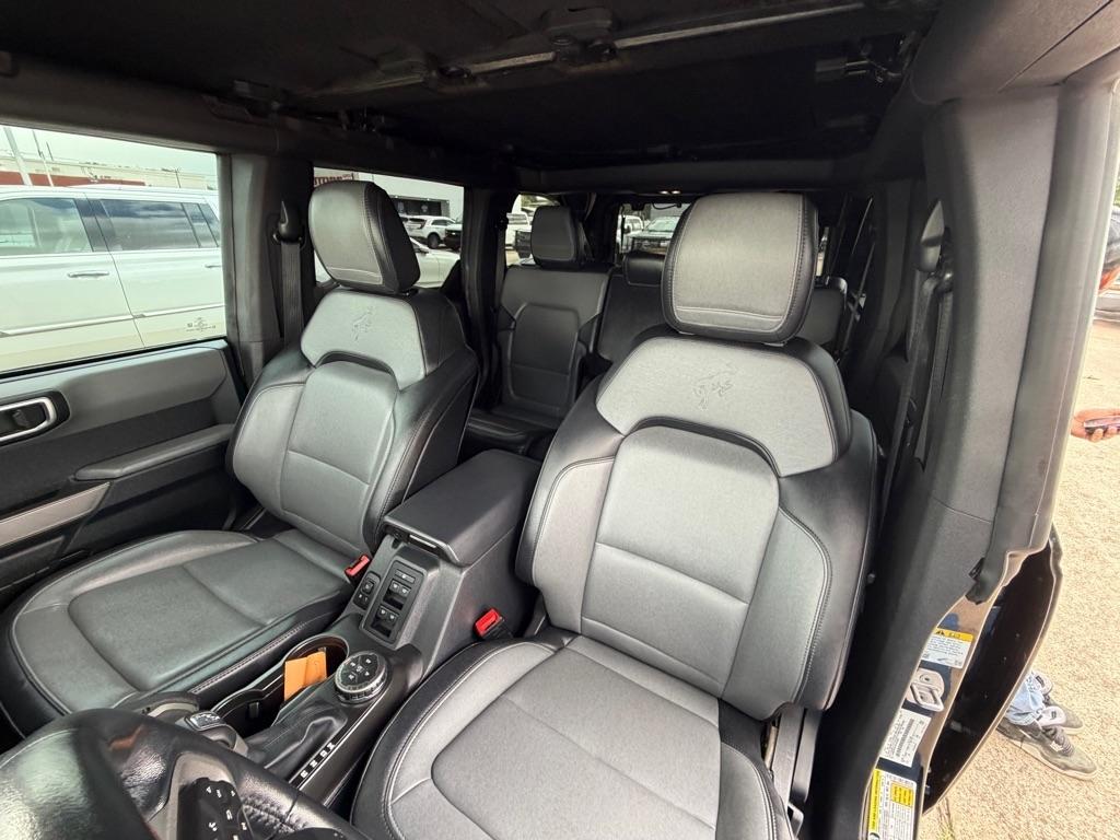 Ford Bronco Base 4-Door w/Advanced 2023