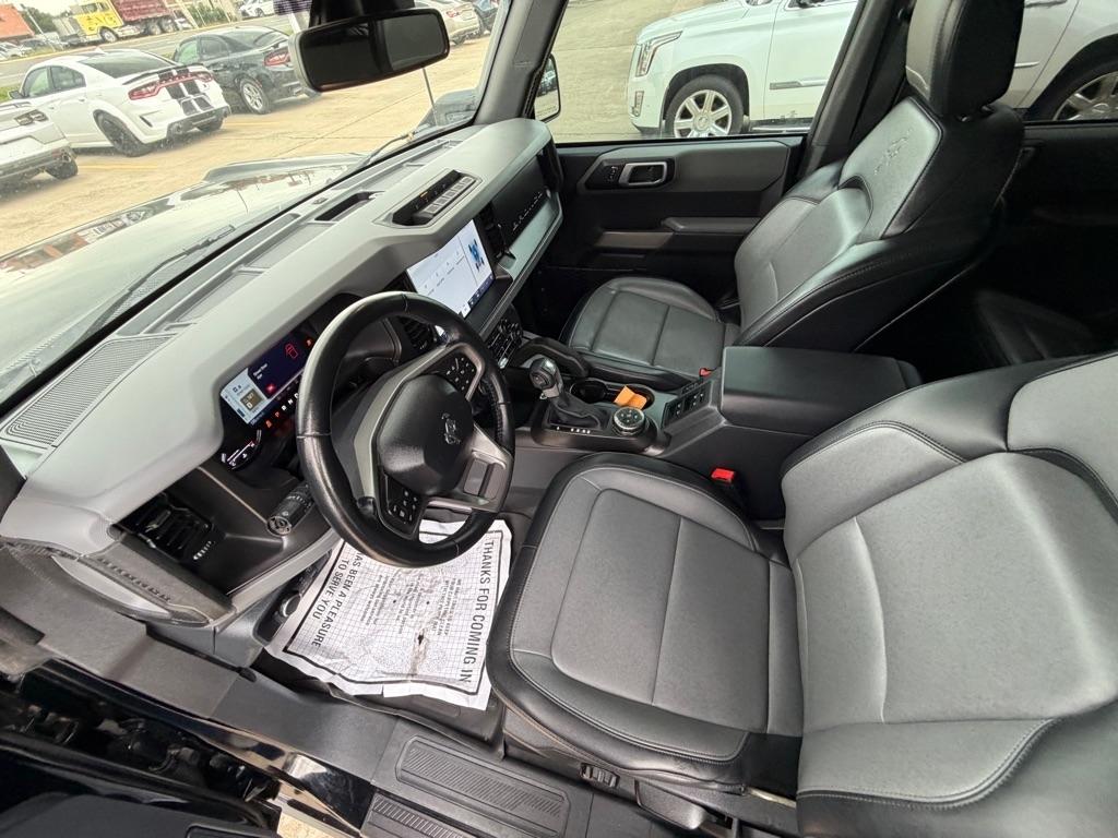 Ford Bronco Base 4-Door w/Advanced 2023