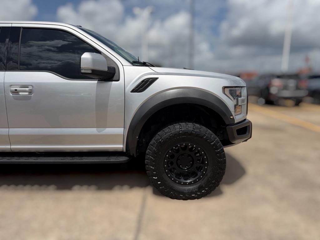 Ford F-150 Raptor SuperCrew 4WD 2018