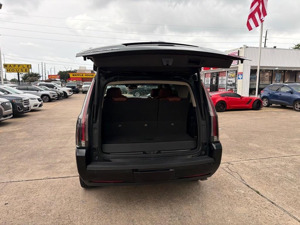 Cadillac Escalade Luxury 4WD 2015