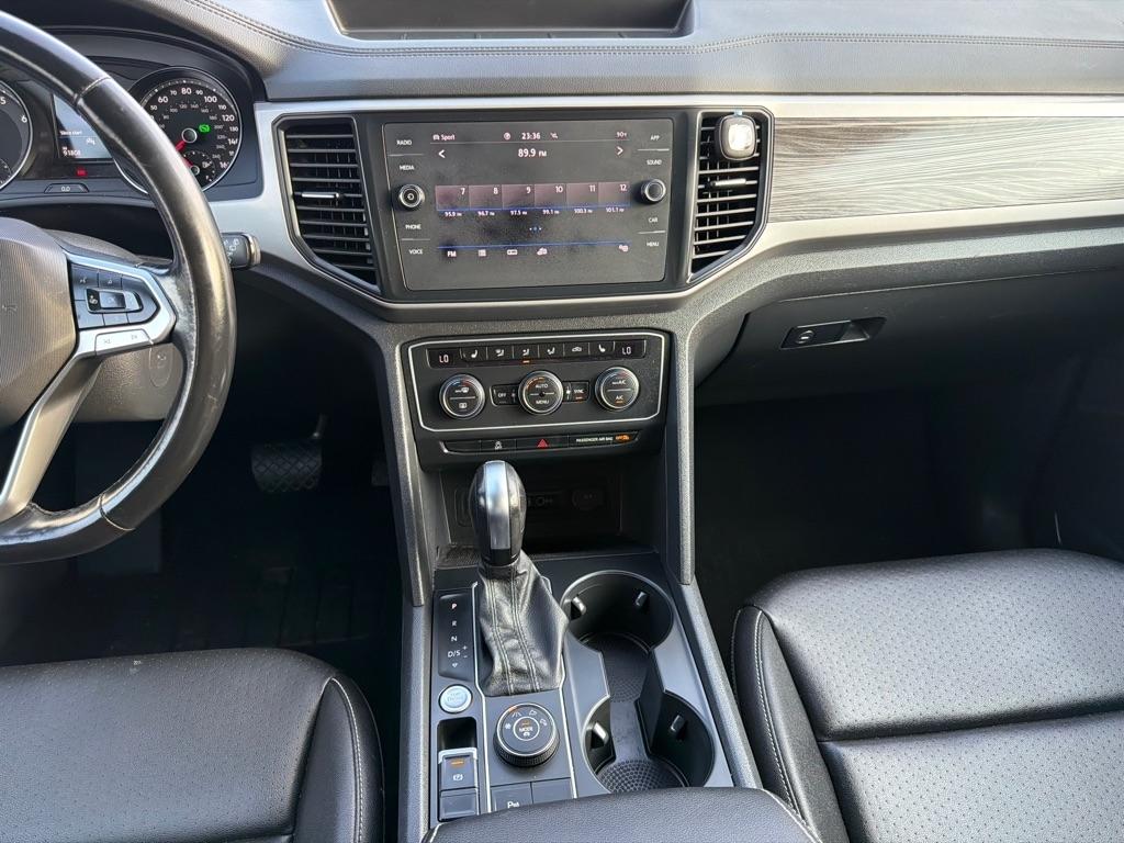Volkswagen Atlas Cross Sport V6 SE w/Technology 4MOTION 2020