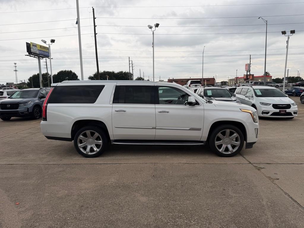 Cadillac Escalade ESV Premium 4WD 2019