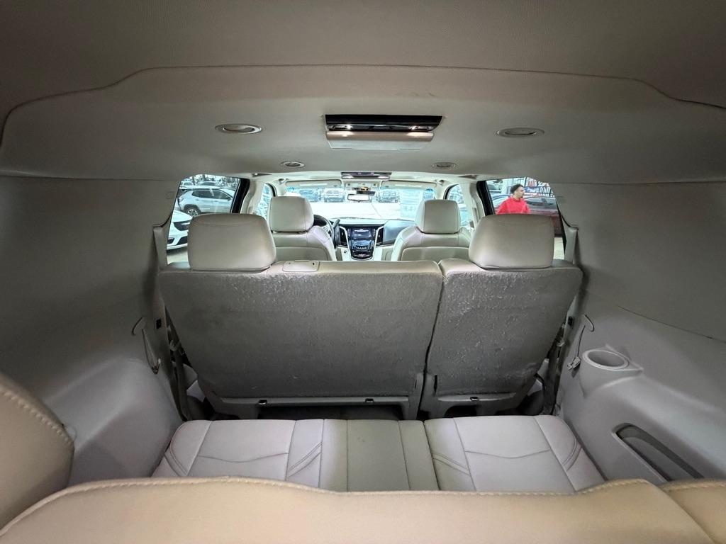 Cadillac Escalade ESV Premium 4WD 2019