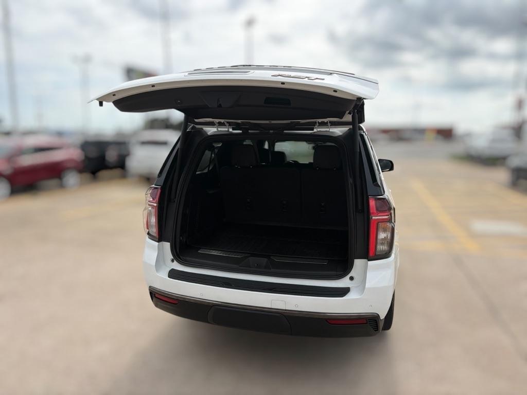 Chevrolet Suburban RST 2022