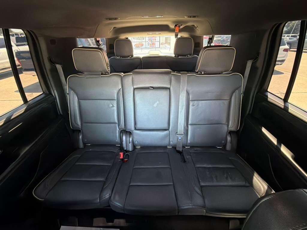 GMC Yukon XL SLT 2WD 2021