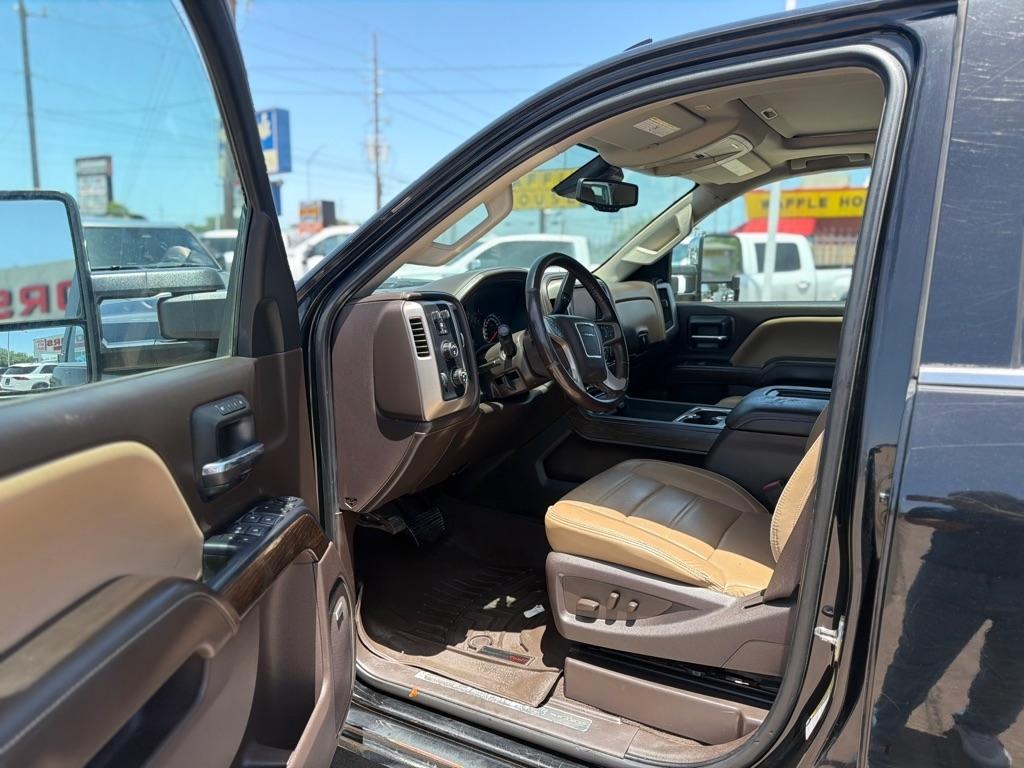 GMC Sierra 2500HD Denali Crew Cab 4WD 2019