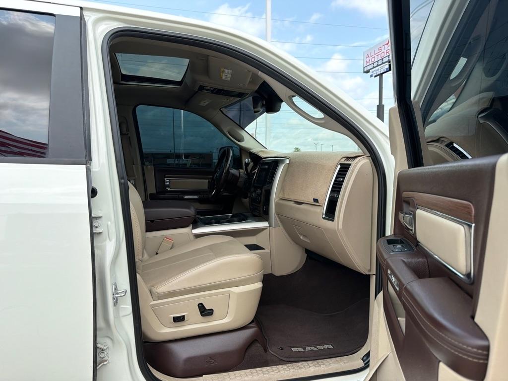 RAM 3500 Laramie Mega Cab 4WD 2018