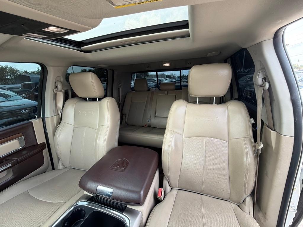 RAM 3500 Laramie Mega Cab 4WD 2018