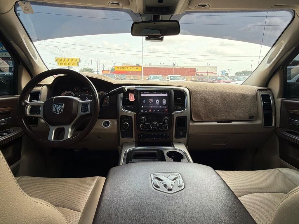 RAM 3500 Laramie Mega Cab 4WD 2018
