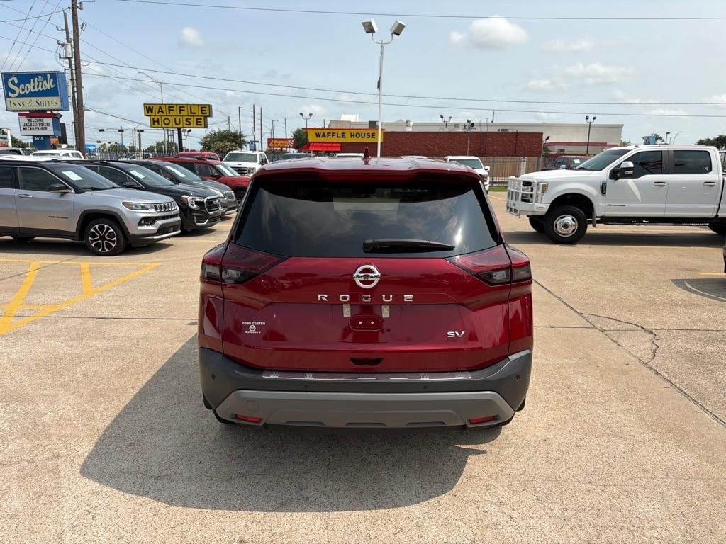 Nissan Rogue SV 2021