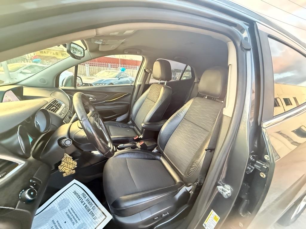 Buick Encore Convenience FWD 2016