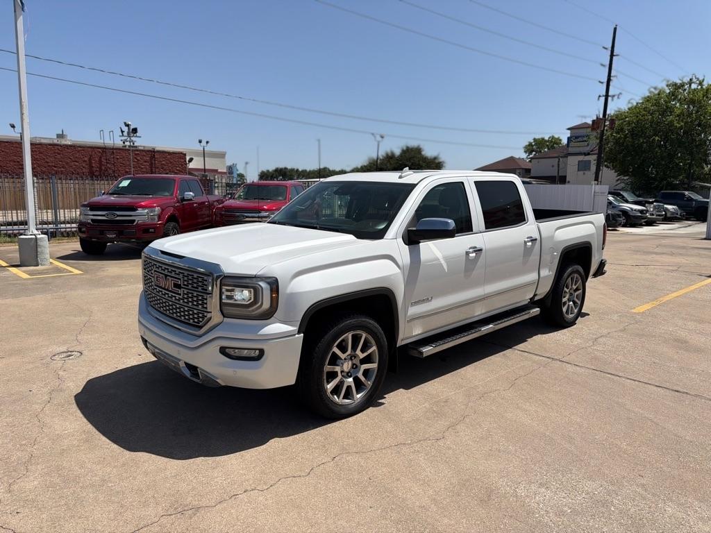 GMC Sierra 1500 Denali Crew Cab Long Box 4WD 2017
