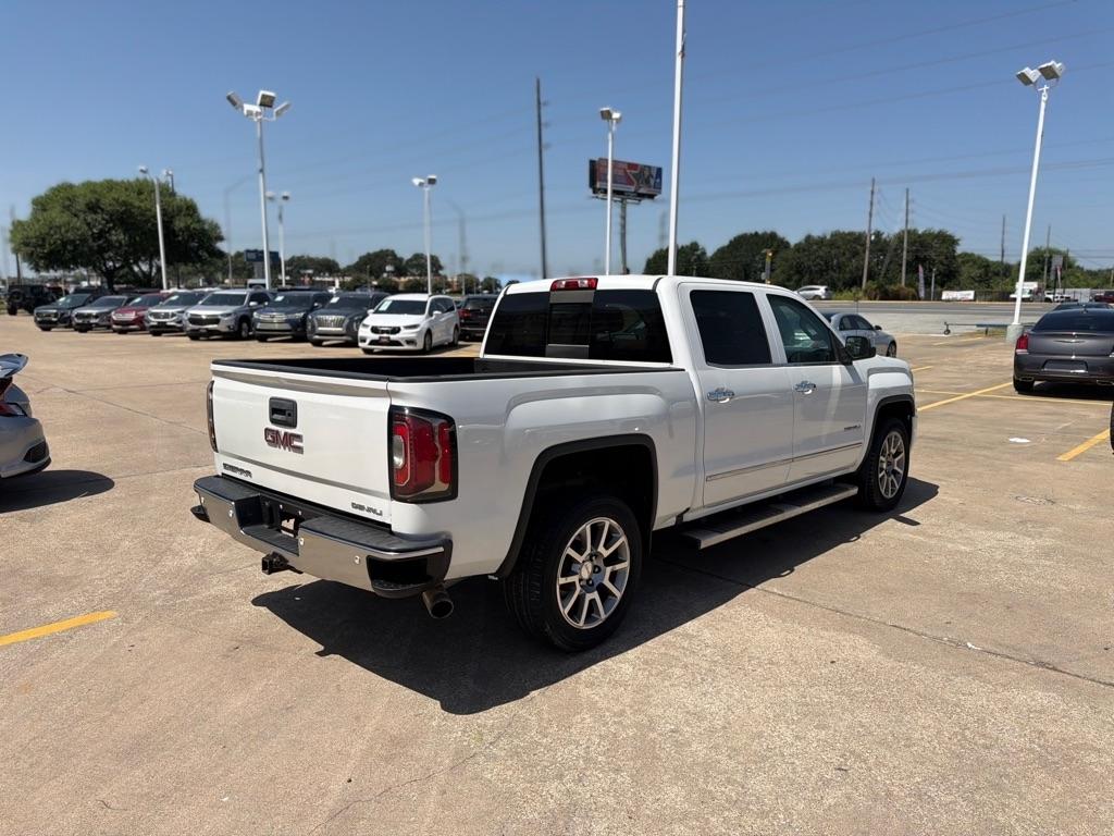 GMC Sierra 1500 Denali Crew Cab Long Box 4WD 2017