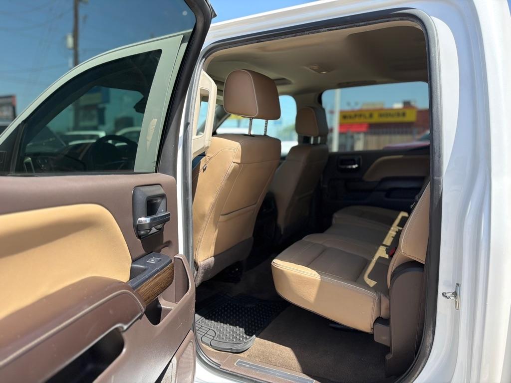 GMC Sierra 1500 Denali Crew Cab Long Box 4WD 2017