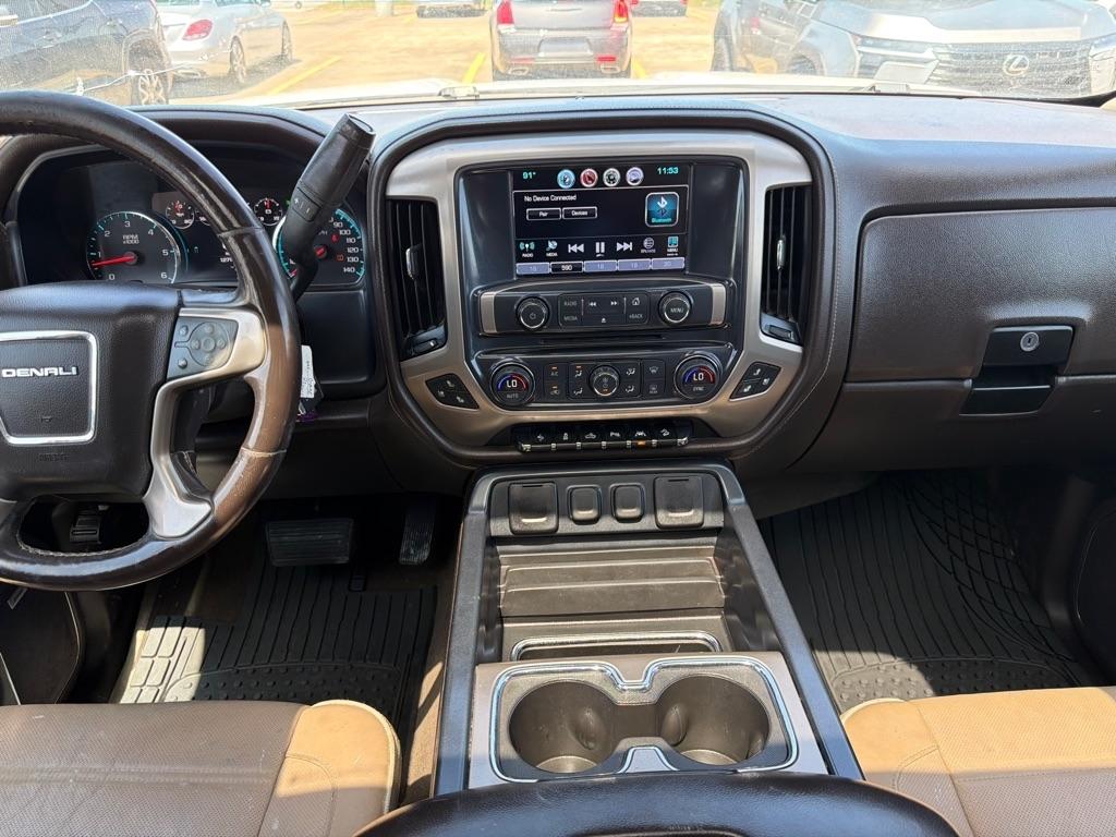 GMC Sierra 1500 Denali Crew Cab Long Box 4WD 2017