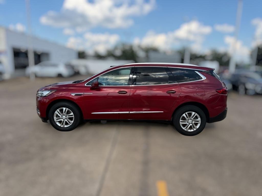 Buick Enclave Essence FWD 2018