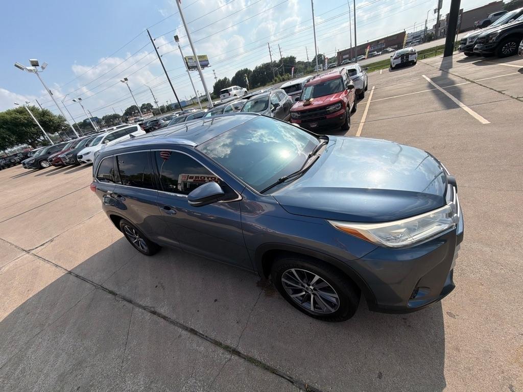 Toyota Highlander XLE FWD V6 2018
