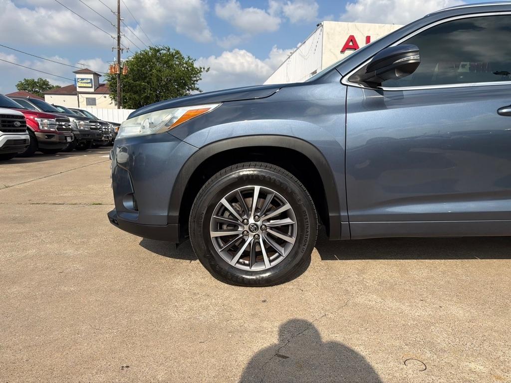 Toyota Highlander XLE FWD V6 2018