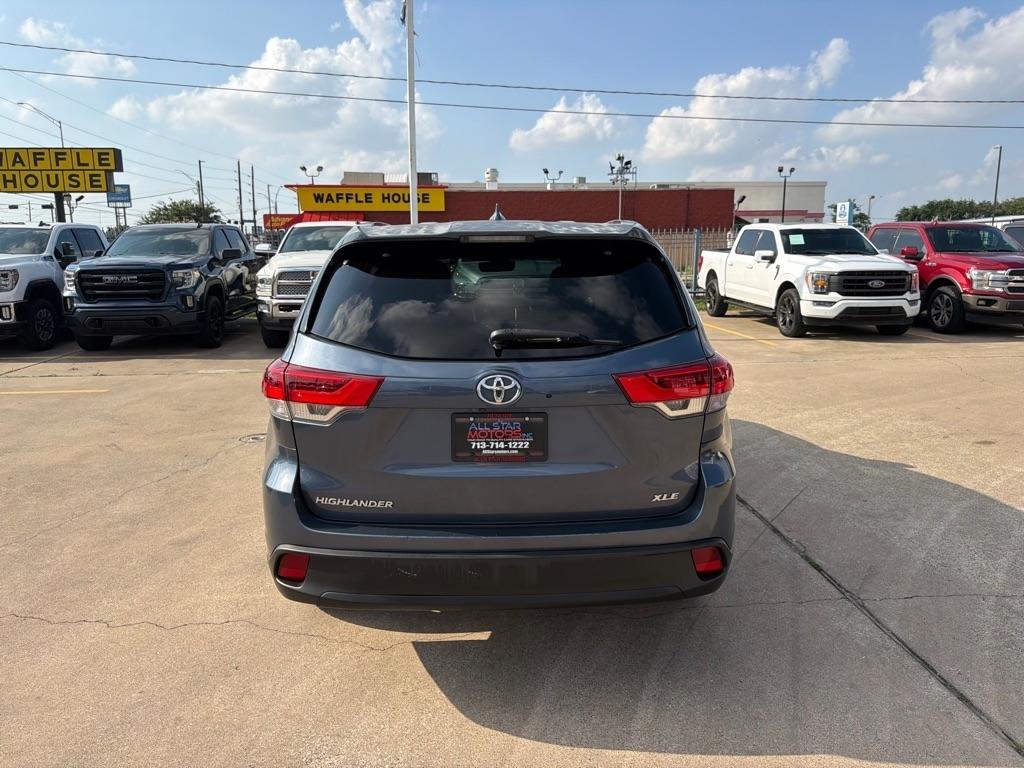 Toyota Highlander XLE FWD V6 2018