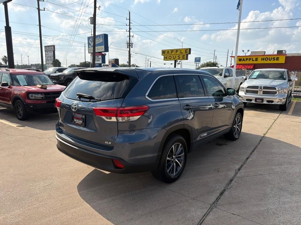 Toyota Highlander XLE FWD V6 2018