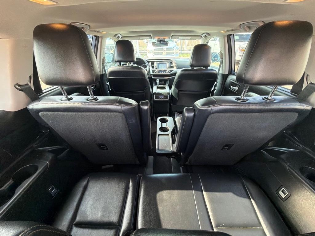 Toyota Highlander XLE FWD V6 2018