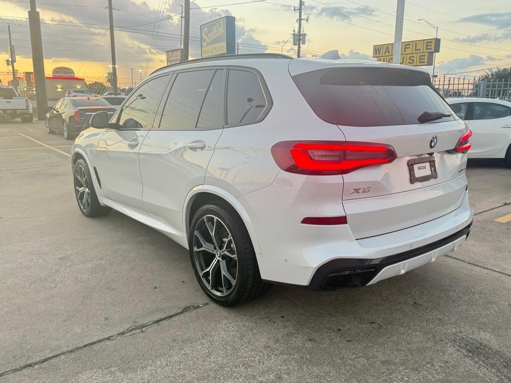 BMW X5 xDrive40i 2021