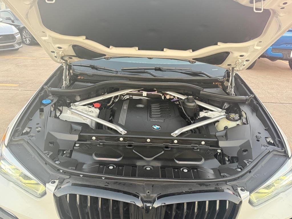 BMW X5 xDrive40i 2021