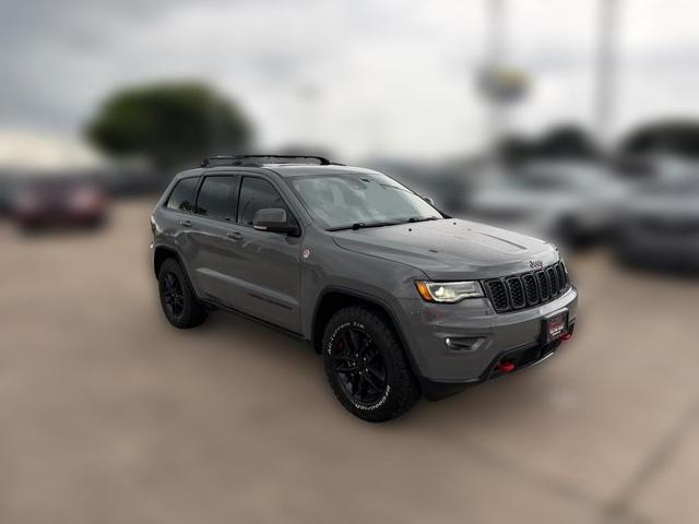 Gray 2019 Jeep Grand Cherokee SUV / Crossover Four-Wheel Drive Automatic
