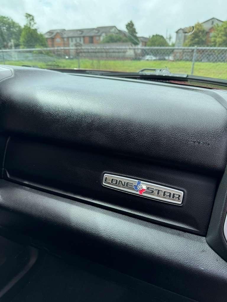 RAM 3500 Lone Star 4x4 Crew Cab 8' Box 2022