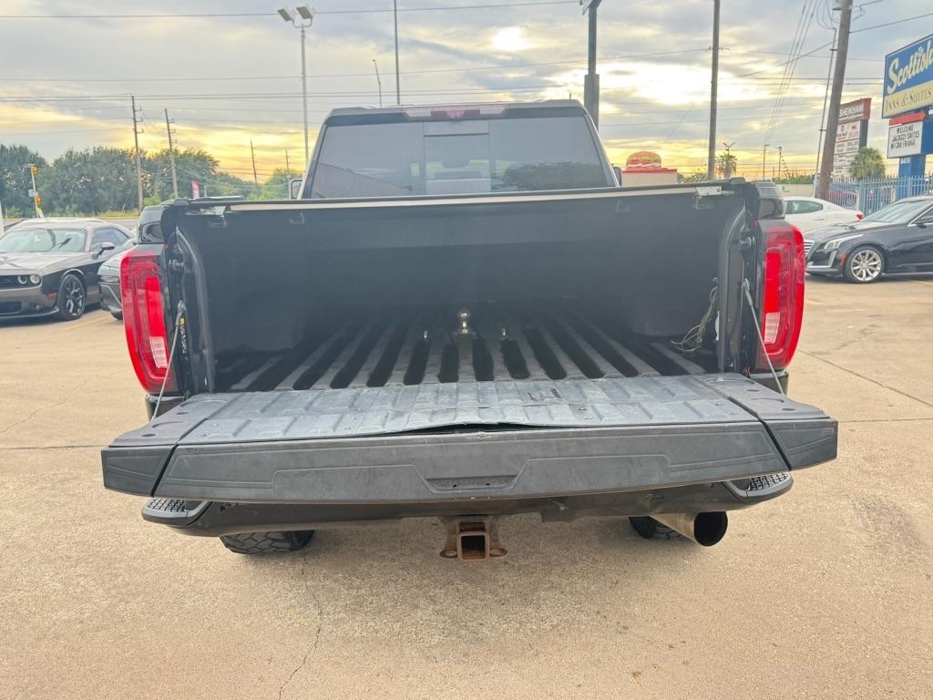 GMC Sierra 2500HD 4WD Crew Cab 159" Denali 2022