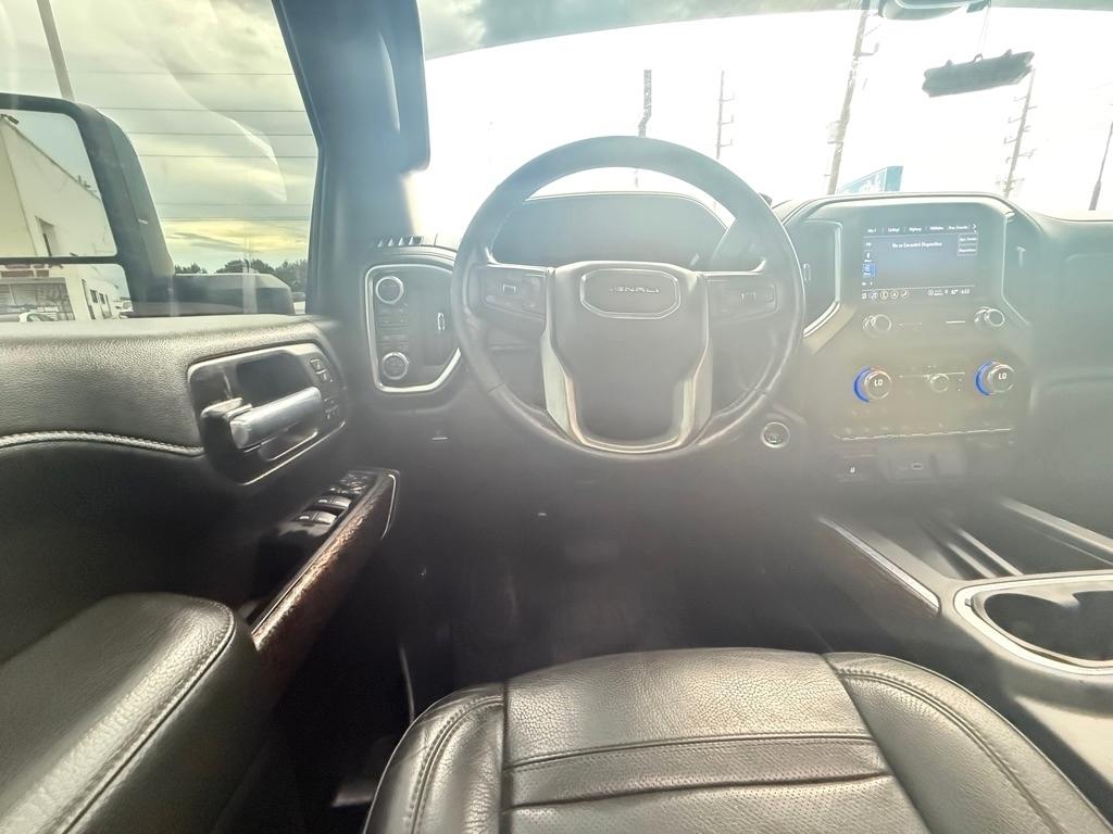 GMC Sierra 2500HD 4WD Crew Cab 159" Denali 2022
