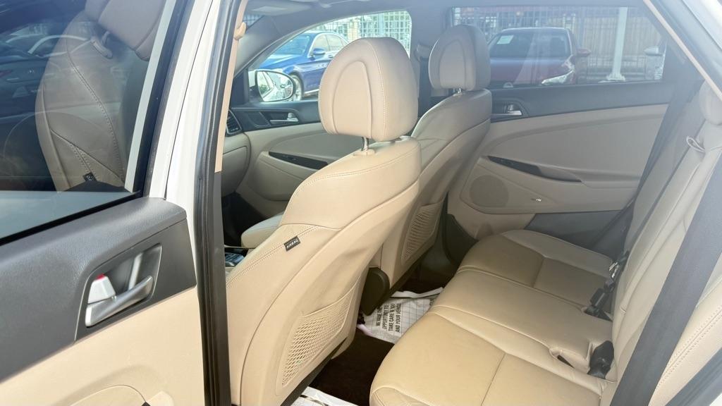 2017 Hyundai Tucson Limited - Photo 17