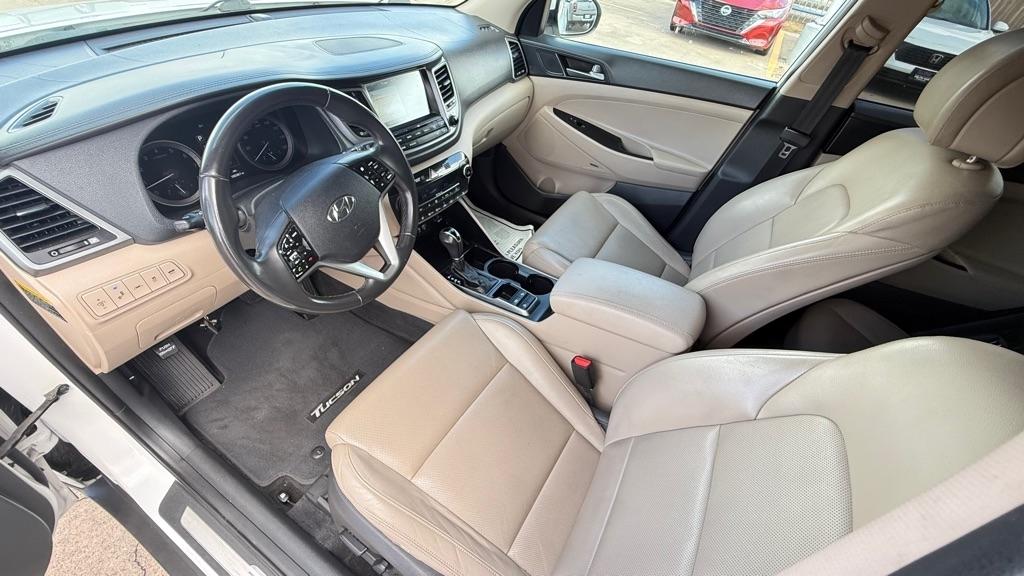 2017 Hyundai Tucson Limited - Photo 23