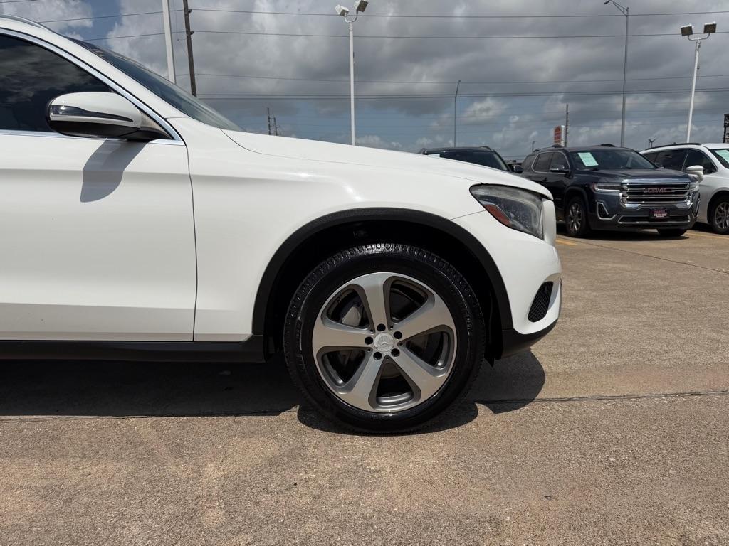 Mercedes-Benz GLC GLC 300 SUV 2017