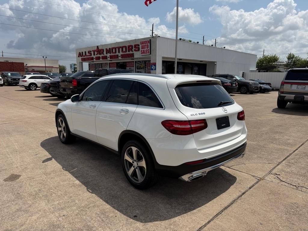 Mercedes-Benz GLC GLC 300 SUV 2017
