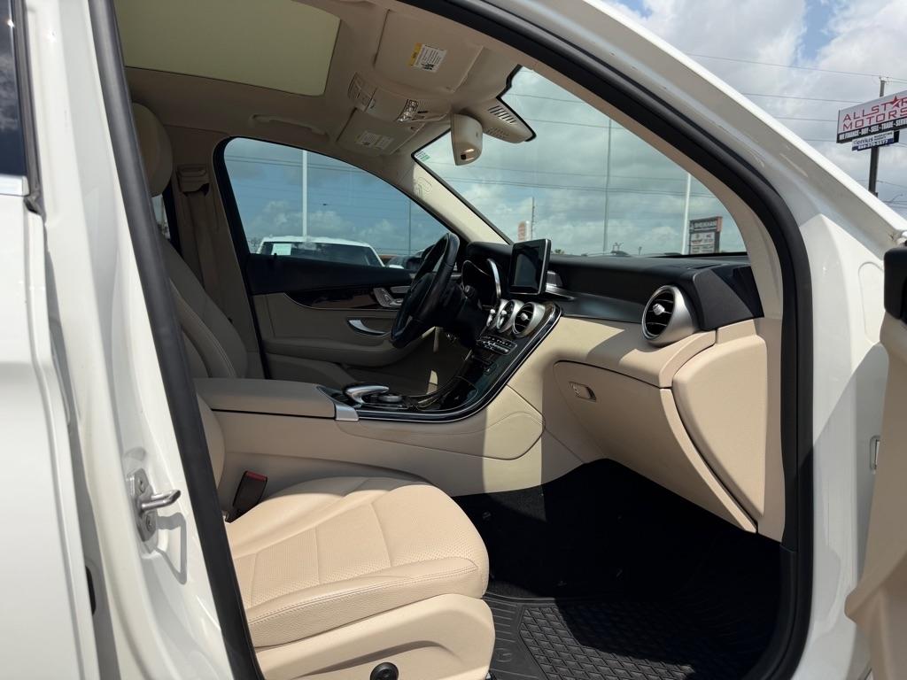 Mercedes-Benz GLC GLC 300 SUV 2017