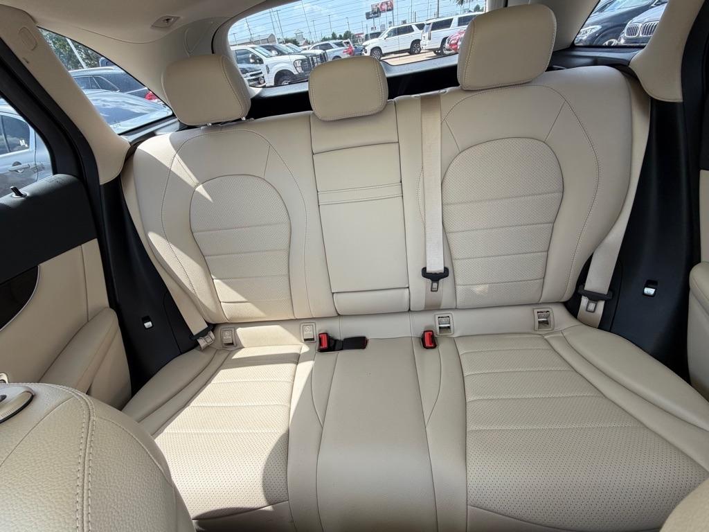Mercedes-Benz GLC GLC 300 SUV 2017