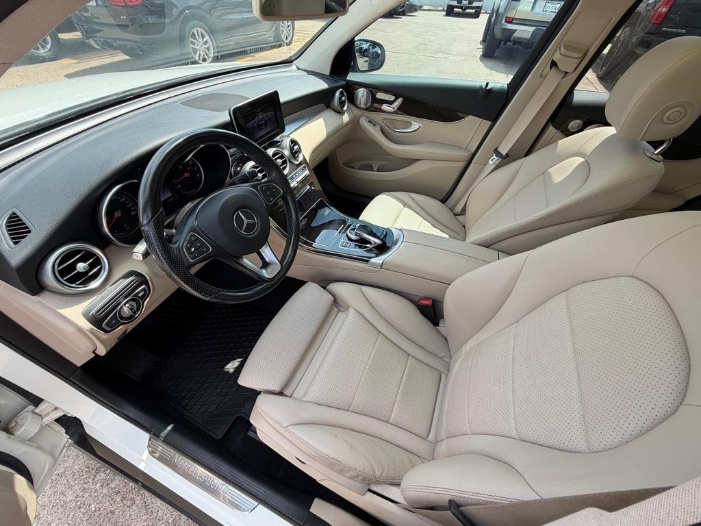 Mercedes-Benz GLC GLC 300 SUV 2017