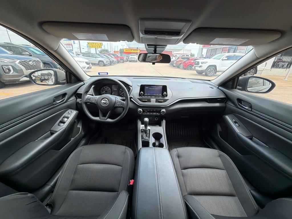 Nissan Altima 2.5 S 2024