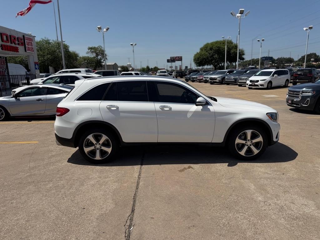 Mercedes-Benz GLC-Class GLC300 2016