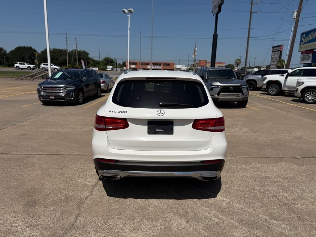 Mercedes-Benz GLC-Class GLC300 2016