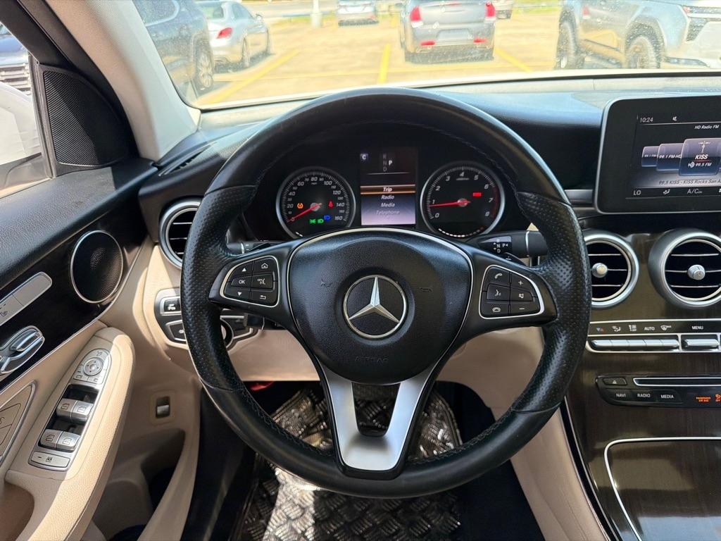 Mercedes-Benz GLC-Class GLC300 2016
