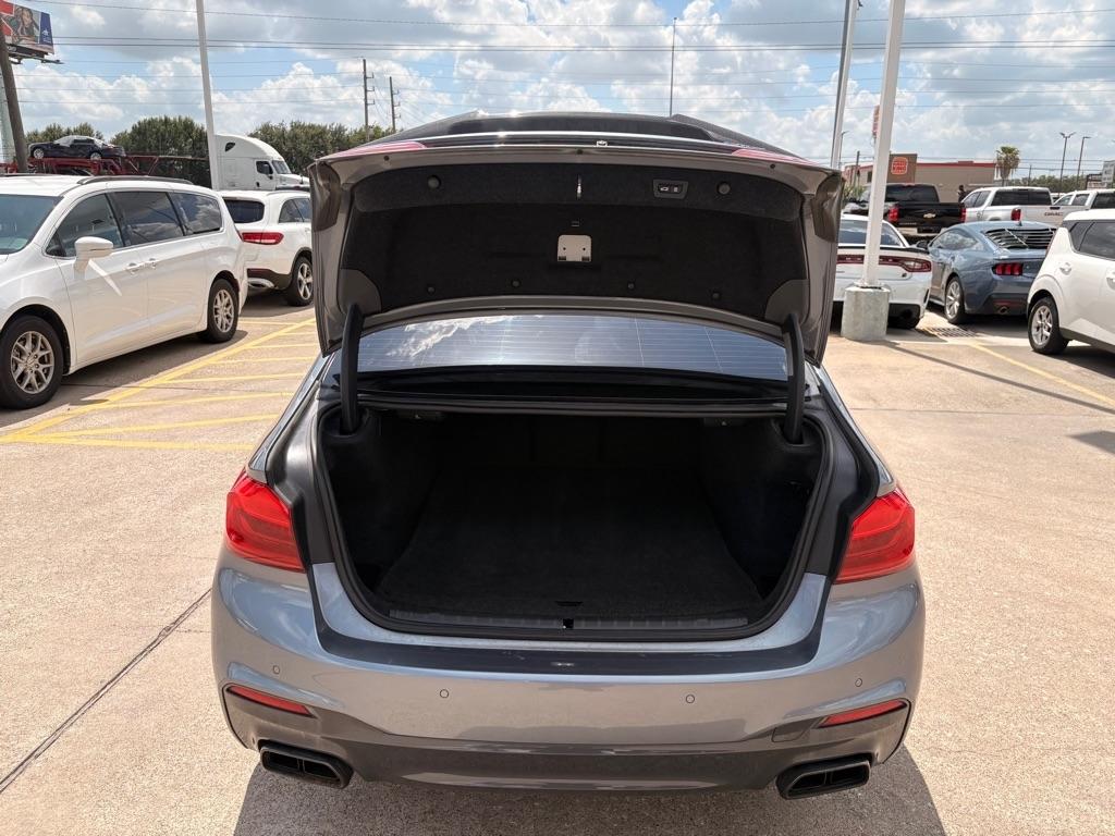 BMW 5 Series M550i xDrive Sedan 2019